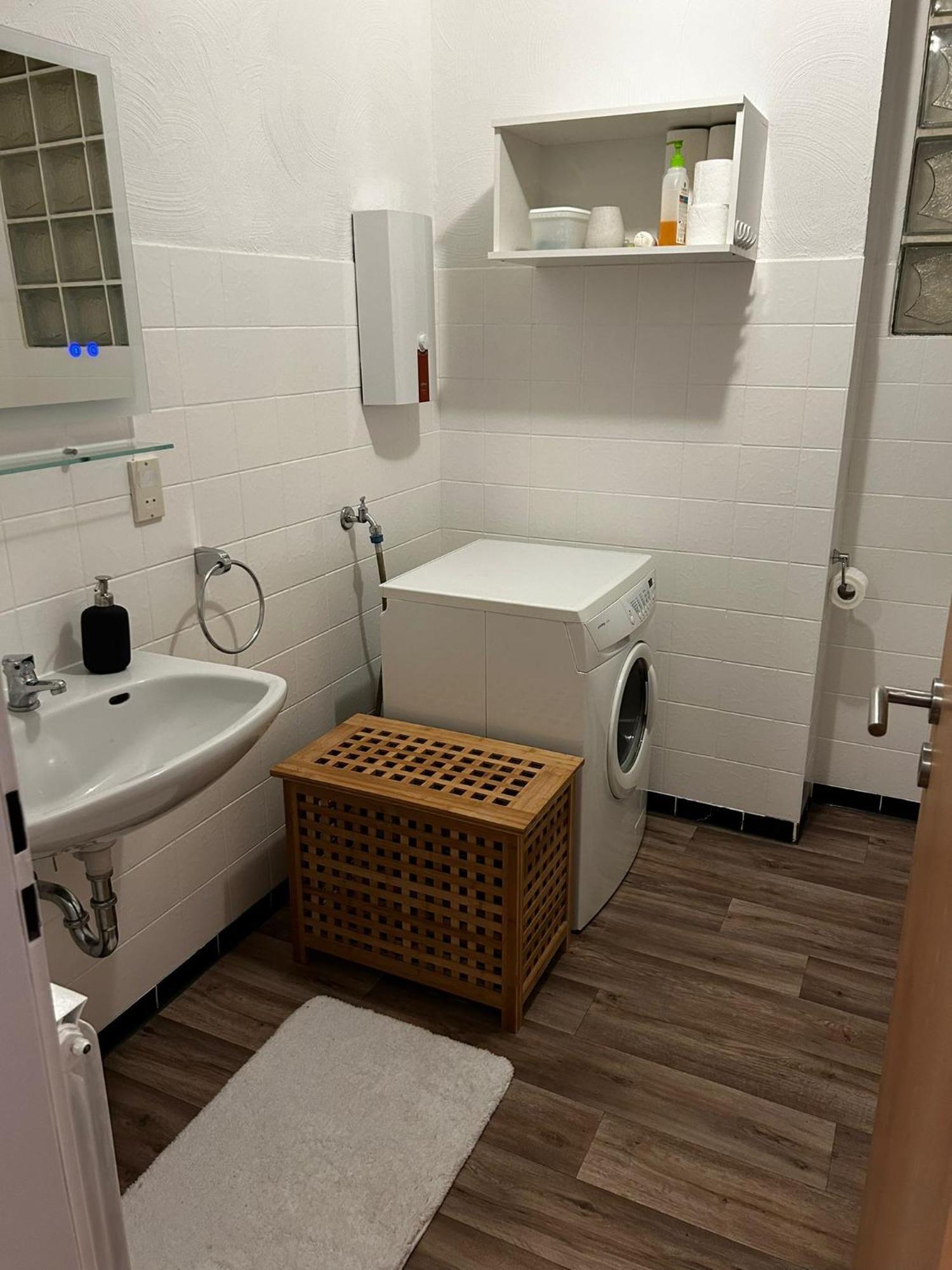 Gemuetliche Ferienwohnung-Appartement Бад Ойнхаузен Екстериор снимка
